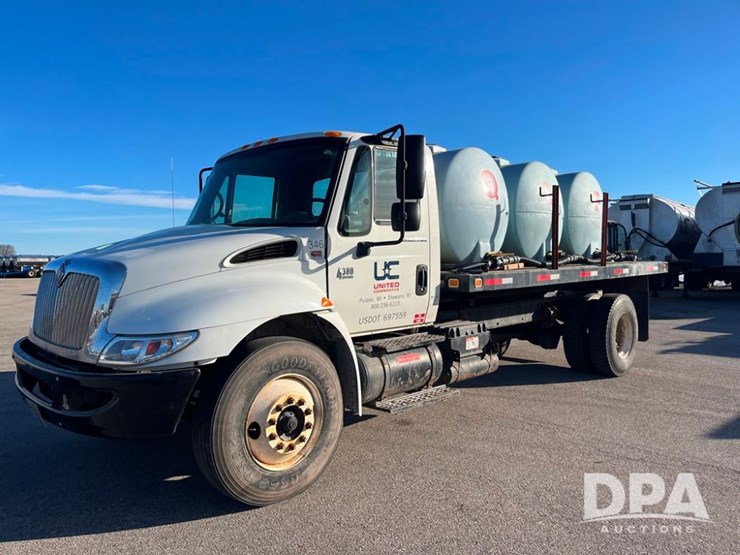 2007-international-durastar-4300-image-1