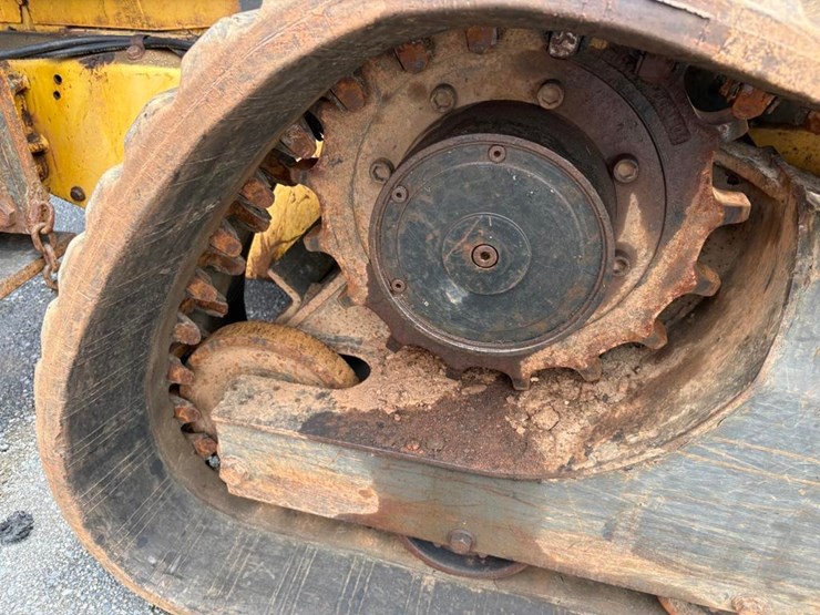 new-holland-lt185b-image-10