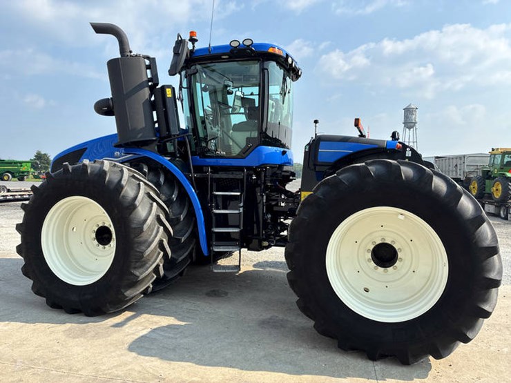 2021-new-holland-t9.565-image-10