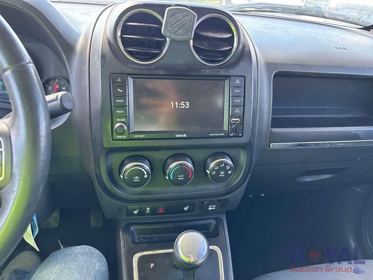 2013-jeep-patriot-image-14