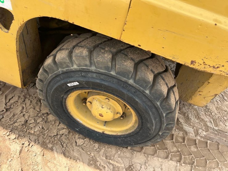 caterpillar-v50b-image-18