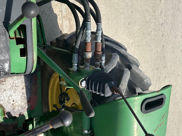 john-deere-4020-image-9