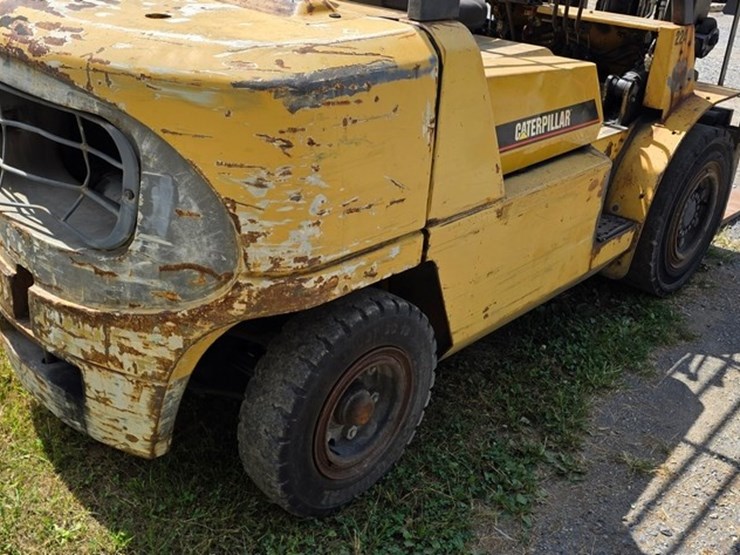 2005-caterpillar-dp40kl-image-17