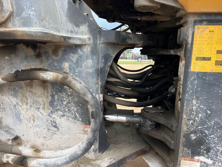 komatsu-wa450-image-11