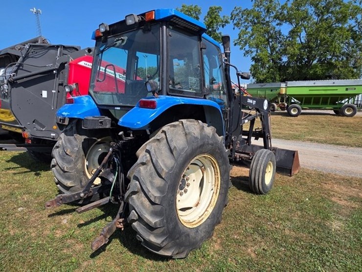 new-holland-ts100-image-4