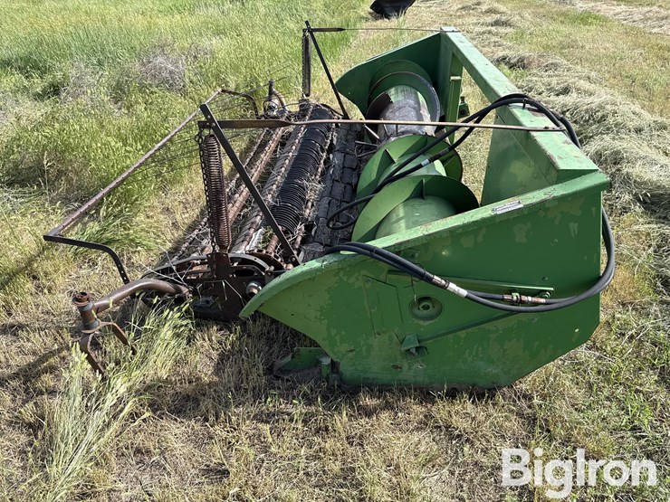 john-deere-12-image-8