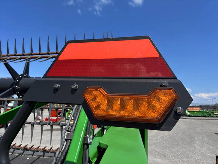 2021-john-deere-rd35f-image-36
