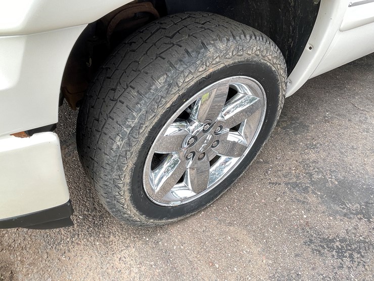 2012-gmc-1500-image-14