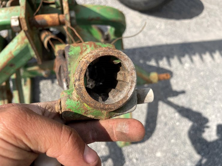 john-deere-350-image-3