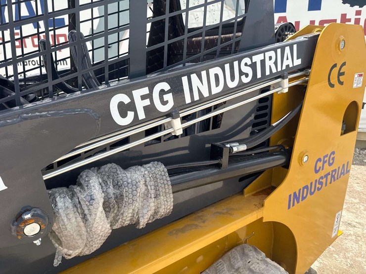 2025-cfg-industrial-tk35r-mini-track-loader-skid-steer-image-18
