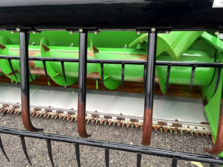 2013-john-deere-635f-image-28