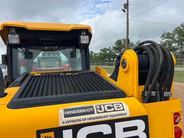 jcb-3ts-8t-image-23