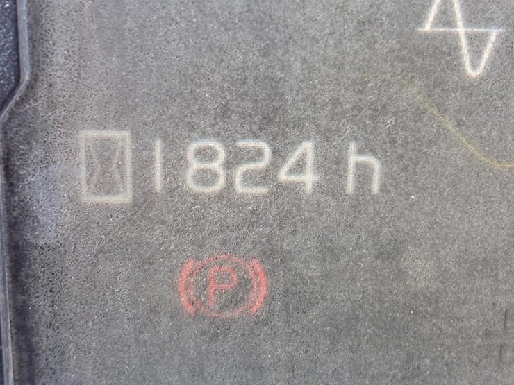 2018-volvo-sd115b-image-17