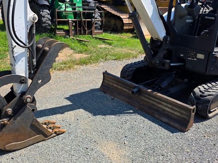 2020-bobcat-e35i-image-6