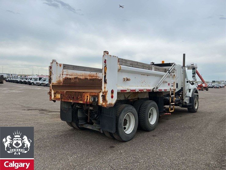 2016-international-workstar-7400-image-13