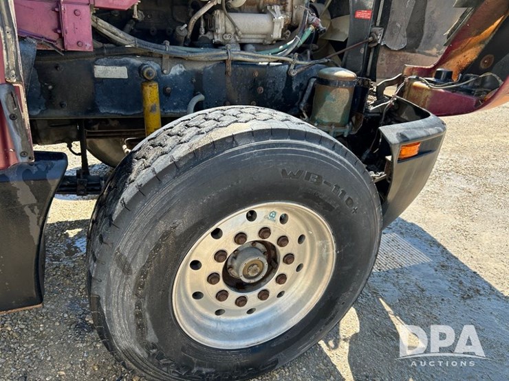 1995-kenworth-t600-image-30