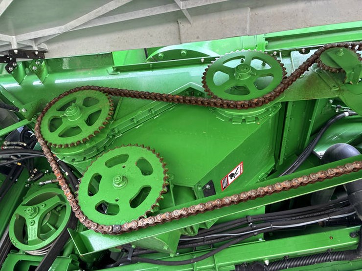 2016-john-deere-s680-image-61
