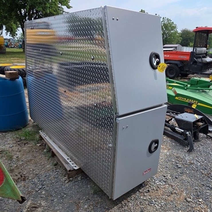 Truck Tool Box