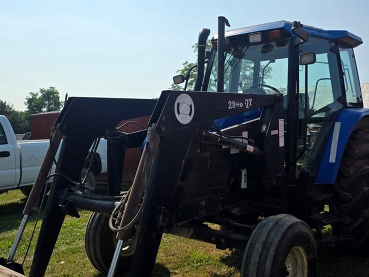 new-holland-ts100-image-34