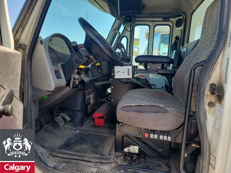 2017-international-workstar-7400-image-11