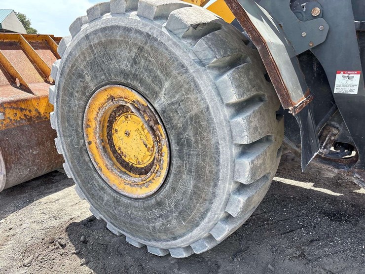 2018-komatsu-wa500-8-image-31