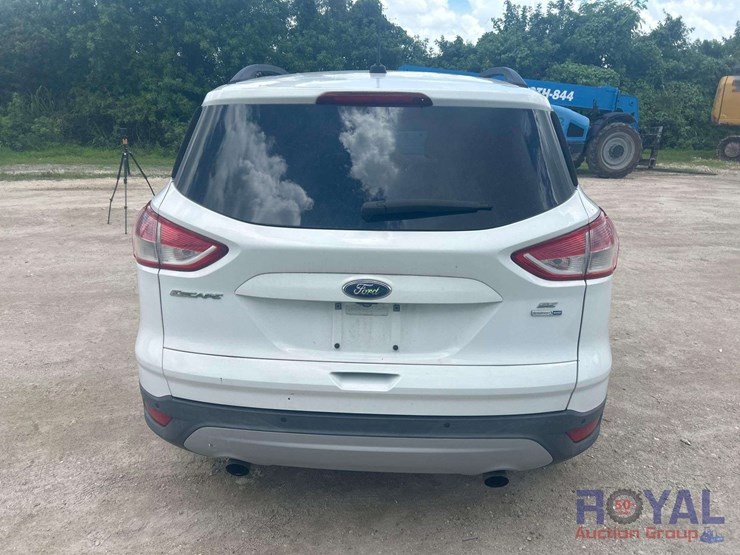 2016-ford-escape-image-17