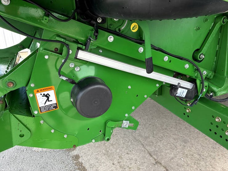 2017-john-deere-s680-image-84