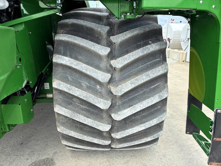 2015-john-deere-s680-image-45