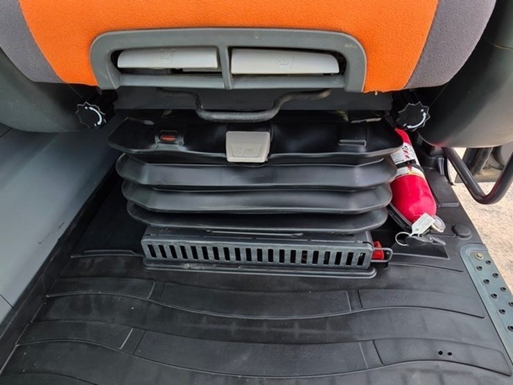 2019-doosan-dx225-lc-5-image-78
