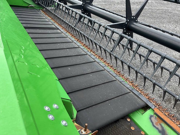 2019-john-deere-740fd-image-26