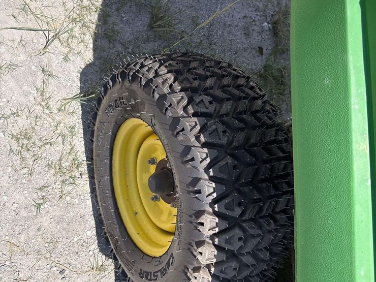john-deere-gator-image-10