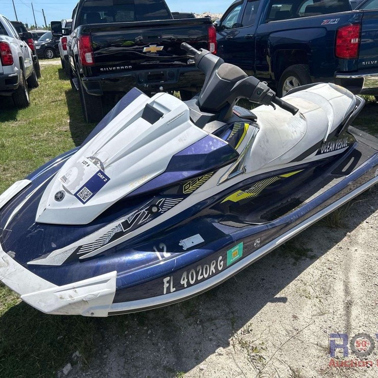 2017 Yamaha VX1050B Deluxe Jetski