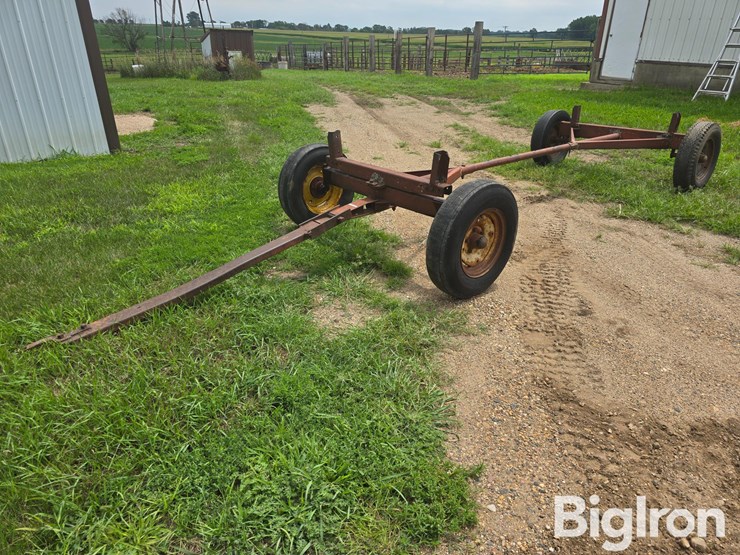 new-holland-30-image-1