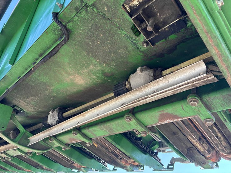 2013-john-deere-612c-image-52