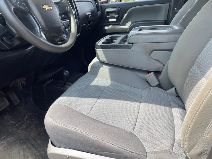2019-chevrolet-silverado-2500-image-39