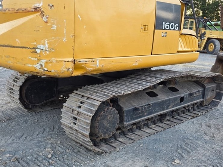 2013-deere-160g-lc-image-29