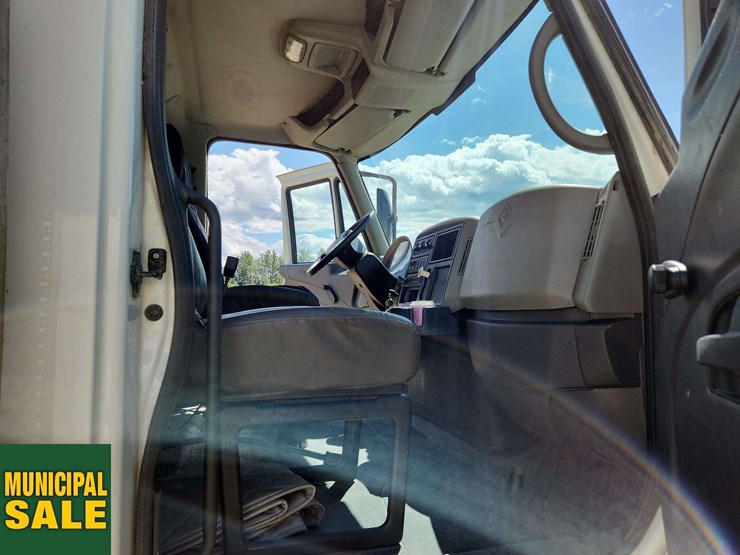 2009-international-workstar-7400-image-15