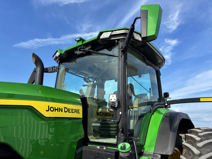 2022-john-deere-8r-310-image-41
