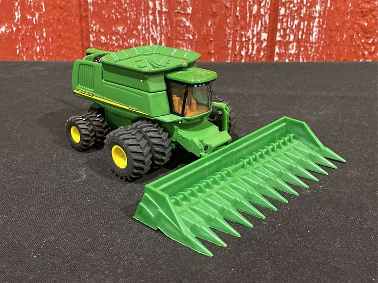 john-deere-9750-image-8
