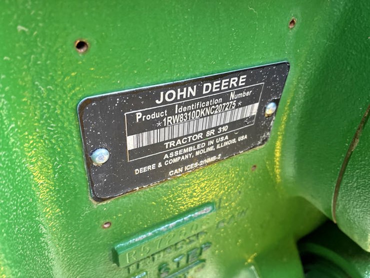 2022-john-deere-8r-310-image-2
