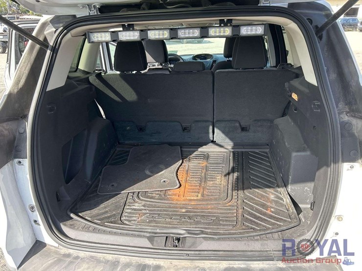 2015-ford-escape-image-22