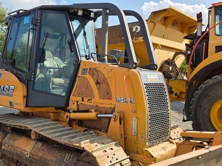 2012-case-850l-xlt-image-47