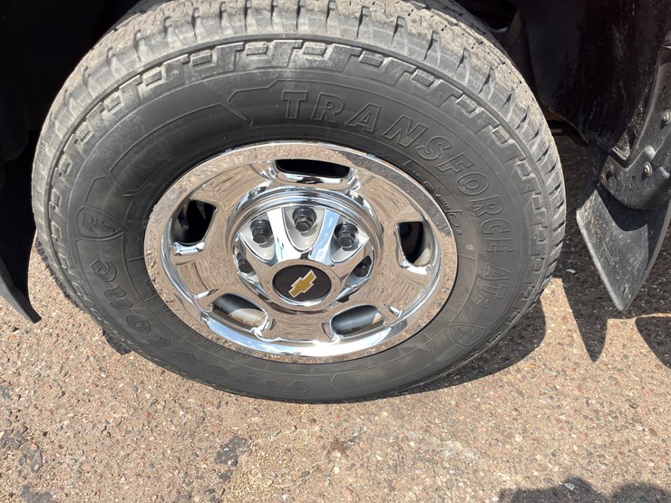 2019-chevrolet-silverado-2500-image-26