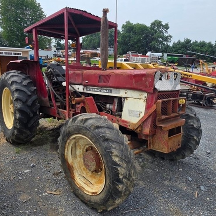 INTERNATIONAL 844