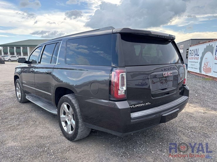 2015-gmc-yukon-xl-image-4