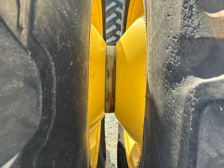 2016-john-deere-s680-image-39