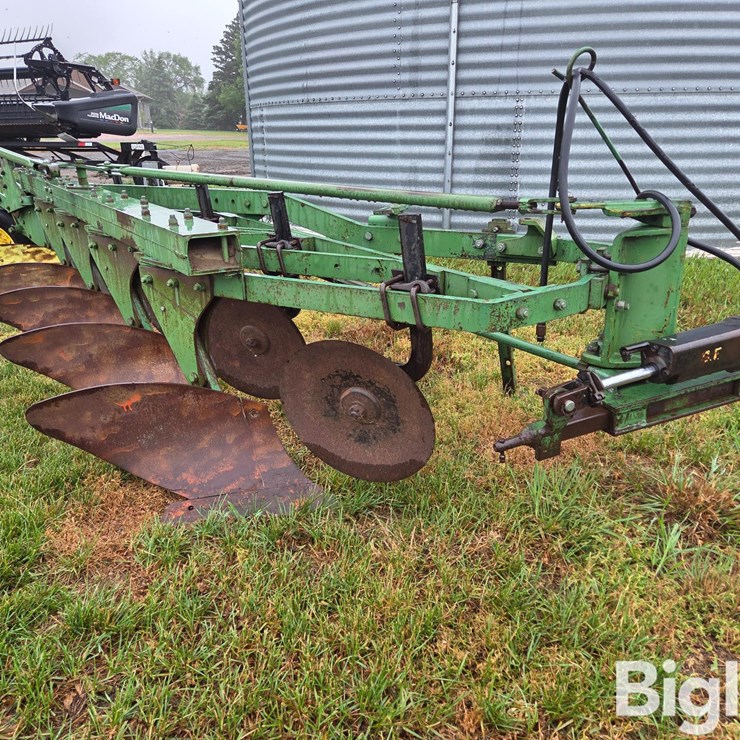 JOHN DEERE 5