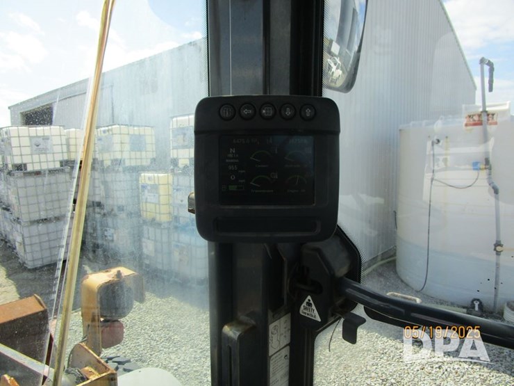 deere-544k-image-41