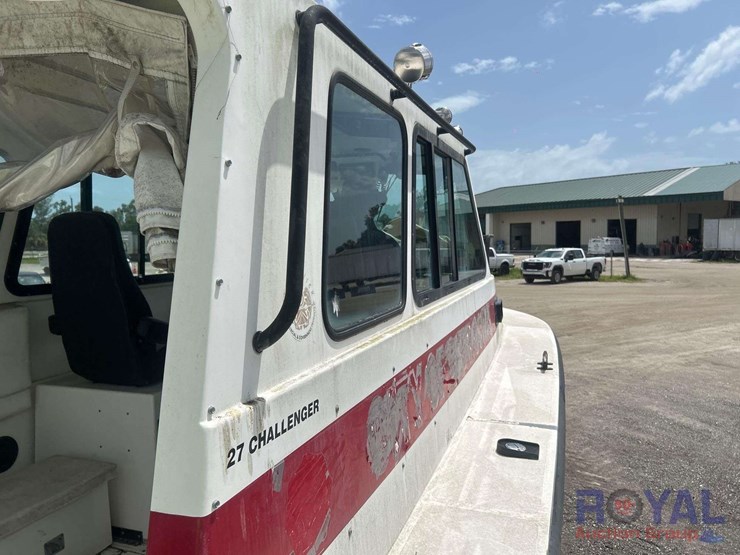 2007-brunswick-challenger-27ft-fire-rescue-boat-with-tri-axle-boat-trailer-image-30