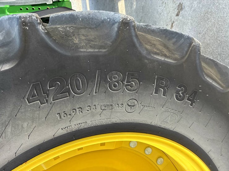 2022-john-deere-8r-310-image-47